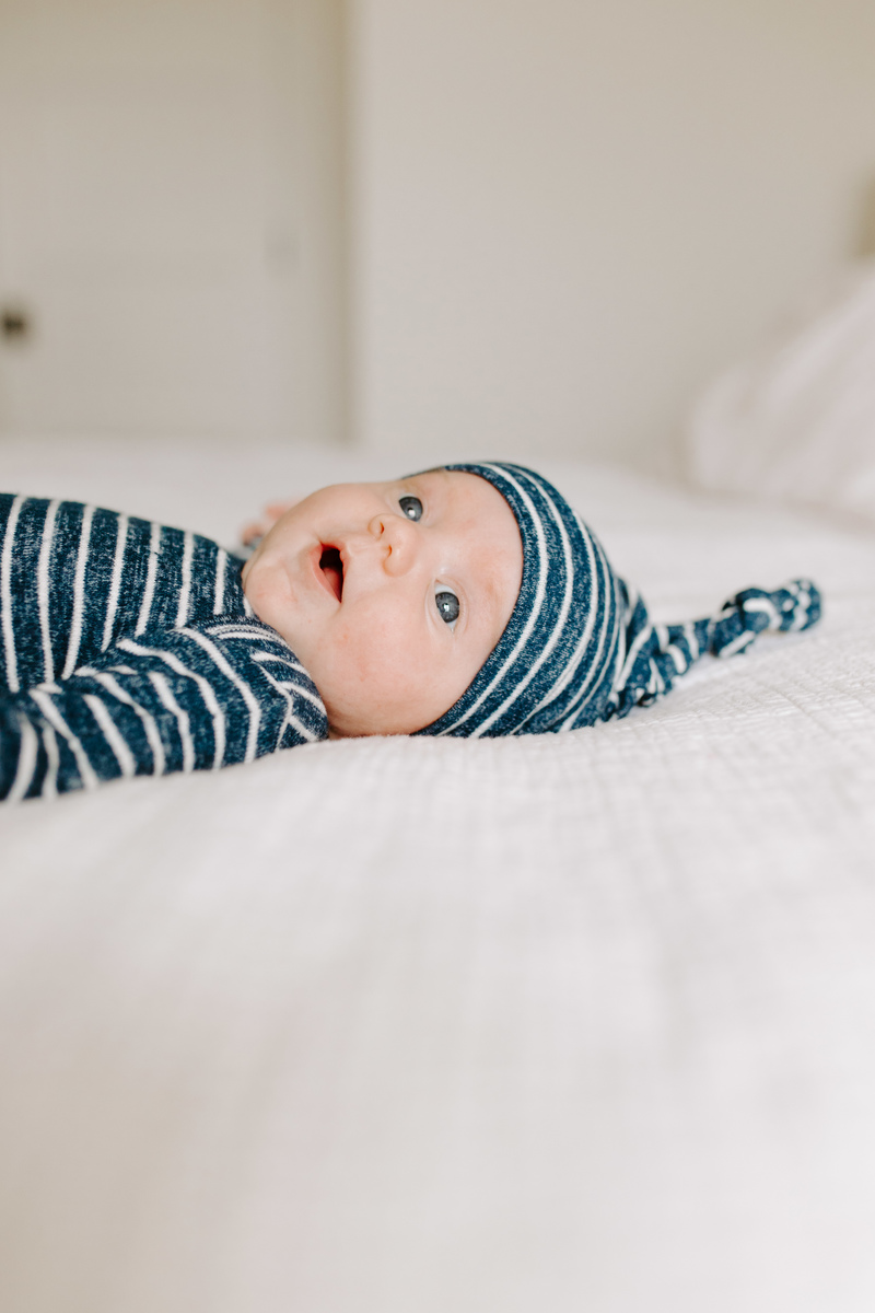 aden+anais Kocyk dzianinowy i czapeczka SNUGGLE KNIT NAVY STRIPE